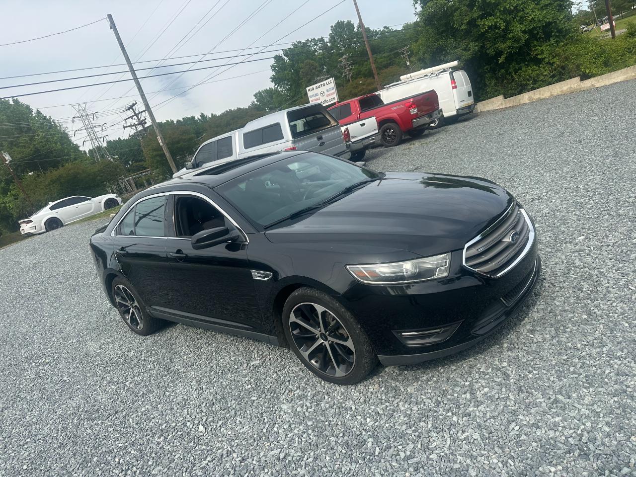 Ford Taurus SEL FWD 2015