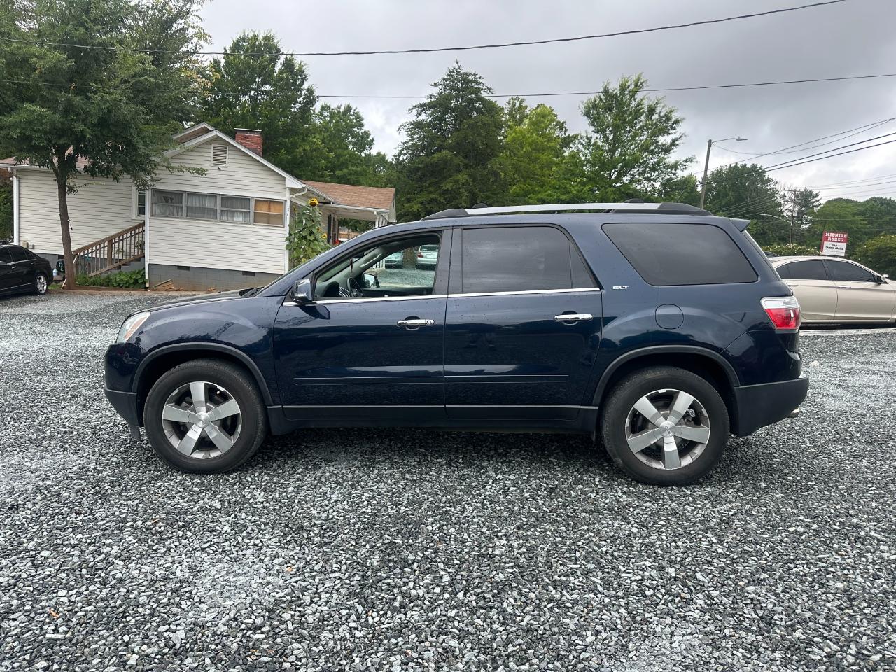 GMC Acadia SLT-1 FWD 2011