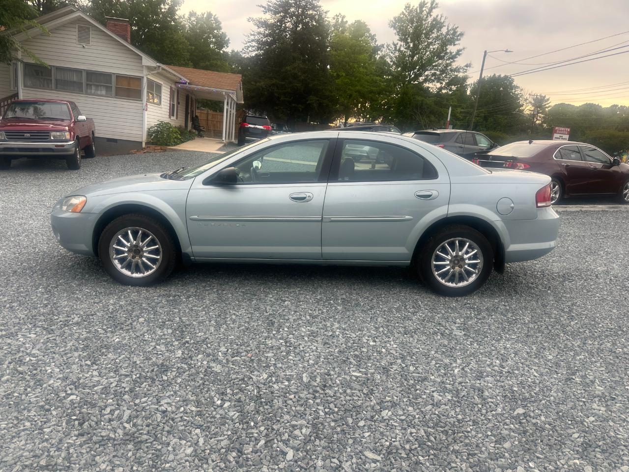 Chrysler Sebring LXi Sedan 2001