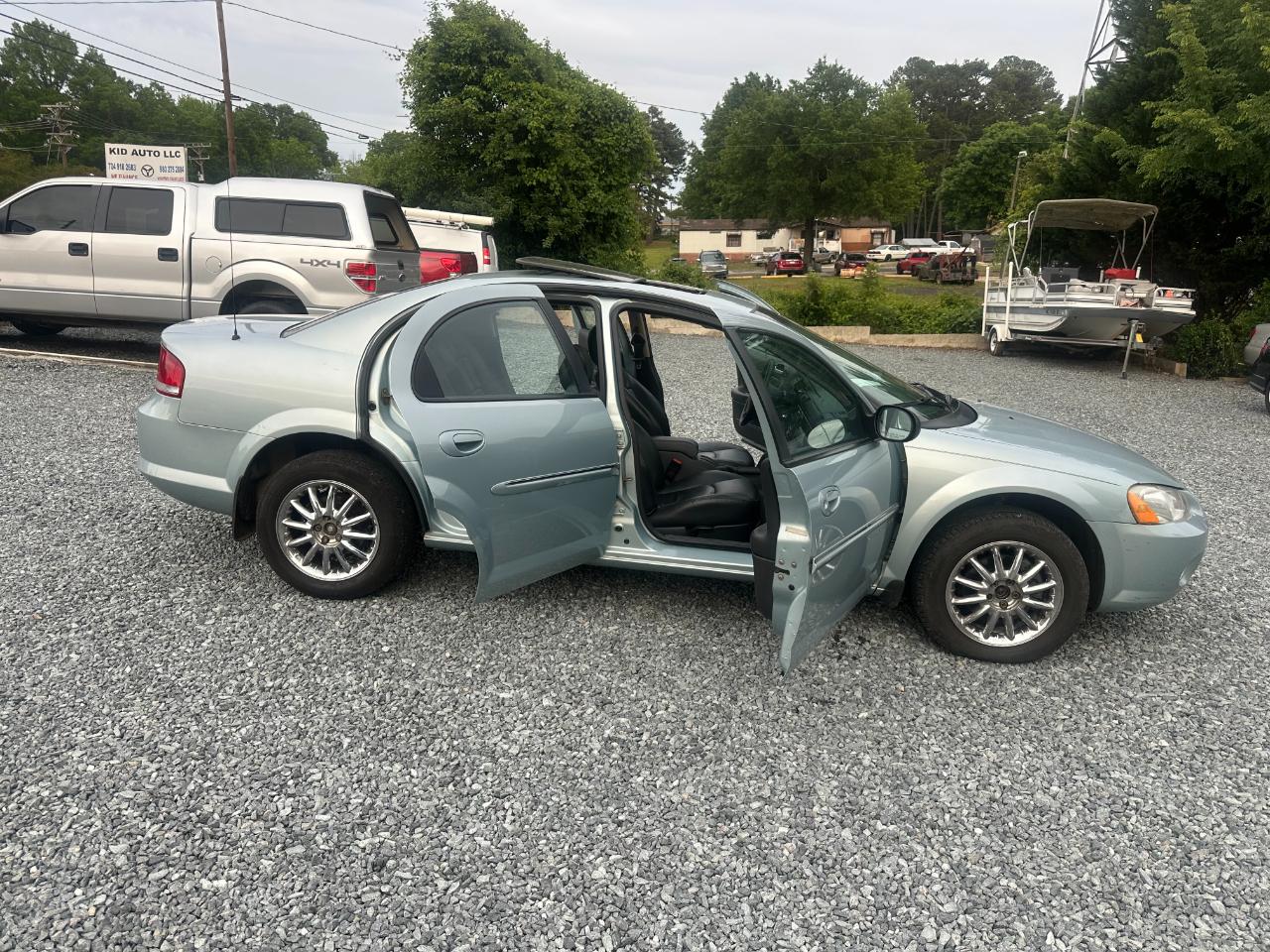 Chrysler Sebring LXi Sedan 2001