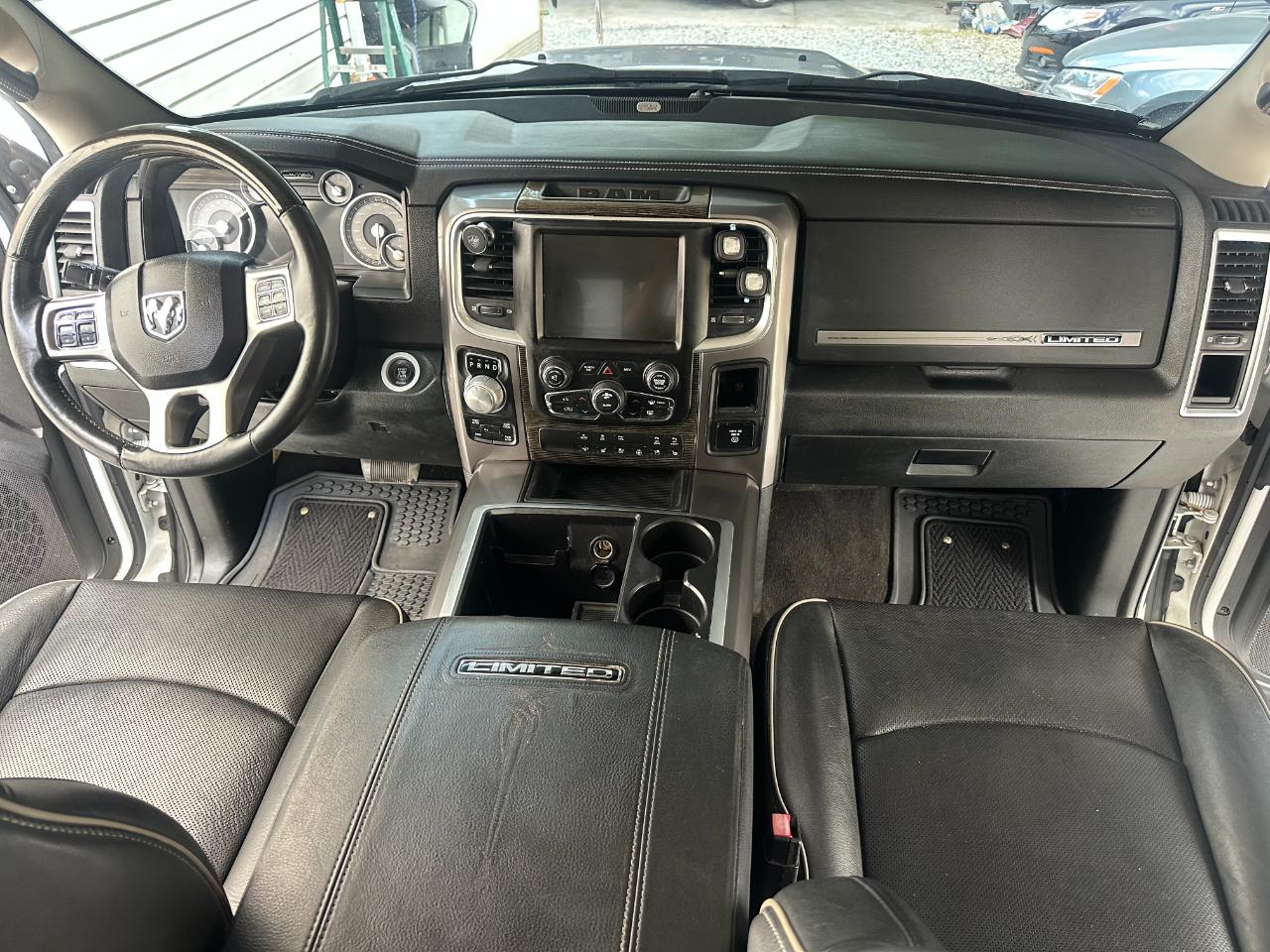 RAM 1500 Longhorn Crew Cab SWB 4WD 2015