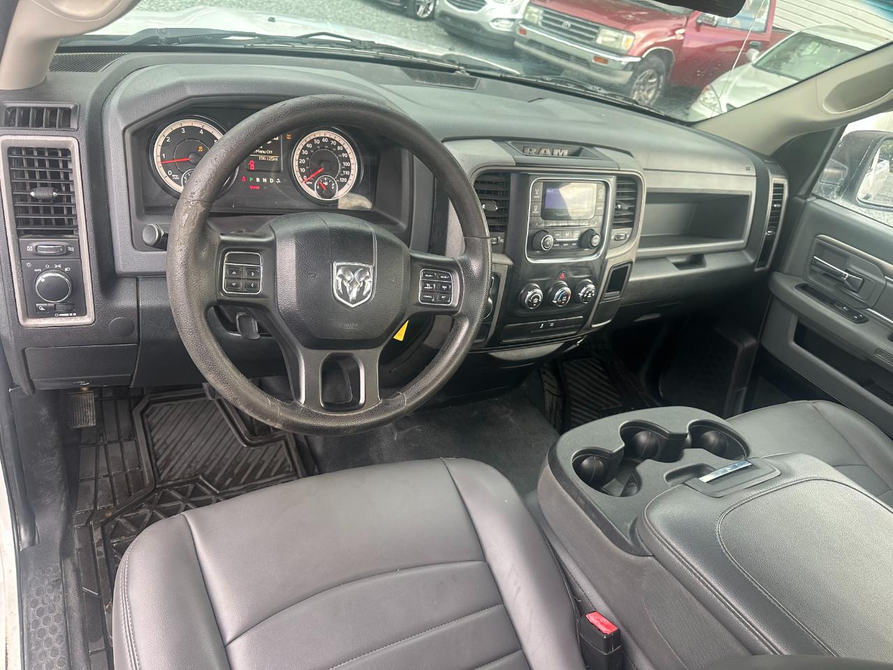 RAM 1500 Tradesman Regular Cab LWB 2WD 2016