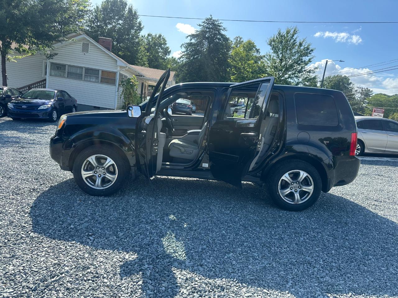 Honda Pilot LX 4WD 5-Spd AT 2015