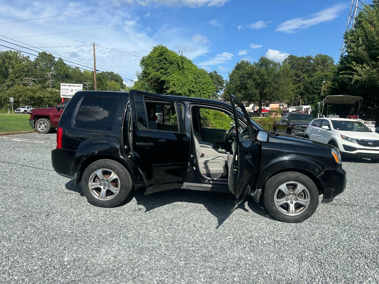 Honda Pilot LX 4WD 5-Spd AT 2015