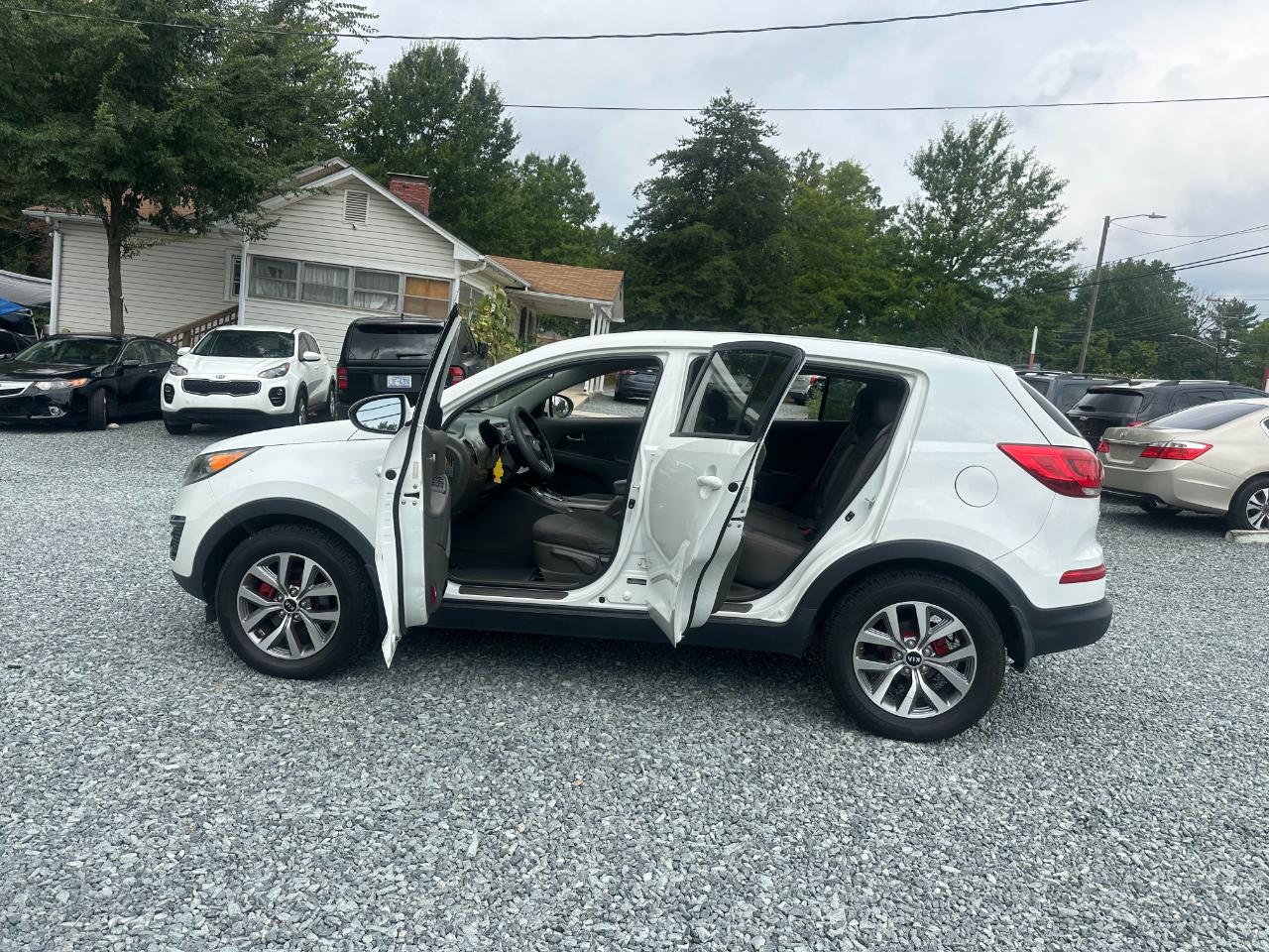 Kia Sportage LX FWD 2016