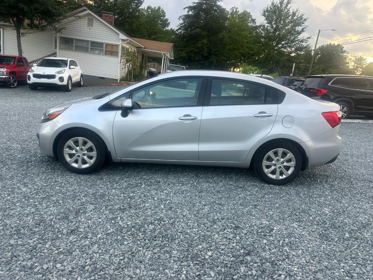 Kia Rio LX 2015