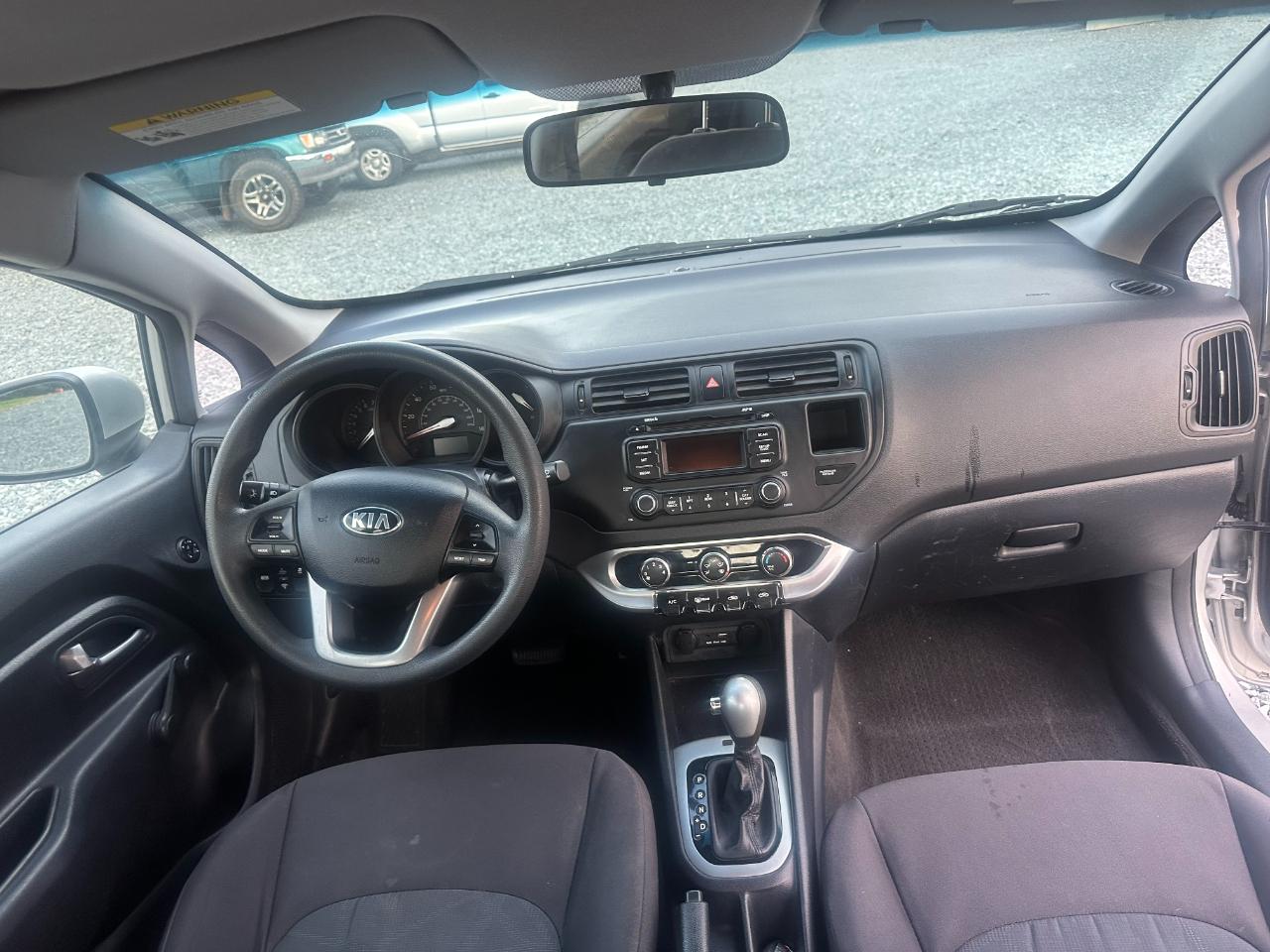 Kia Rio LX 2015