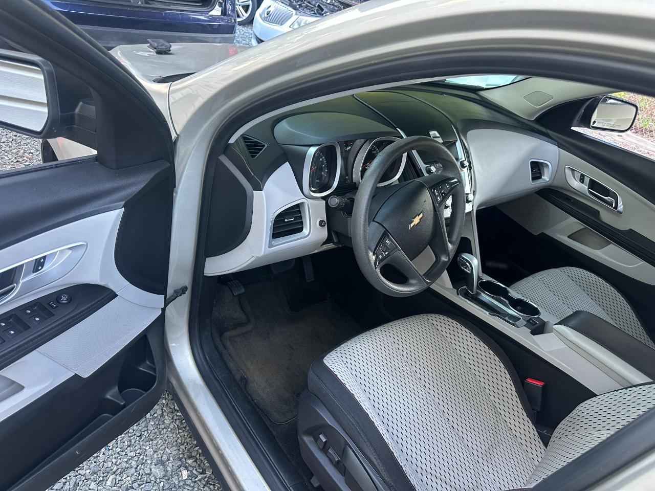 Chevrolet Equinox LS 2WD 2015