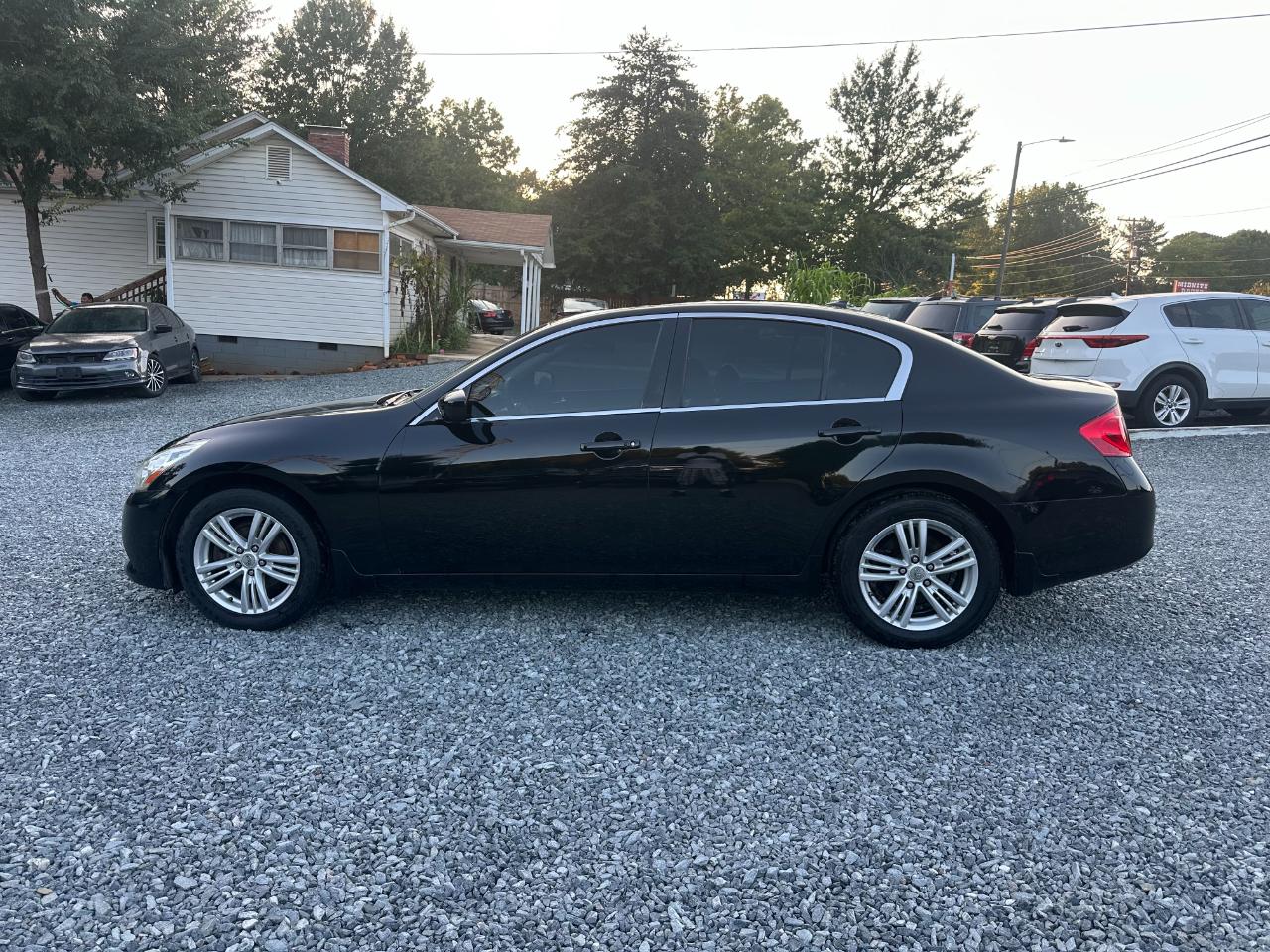 Infiniti G Sedan 37x AWD 2013