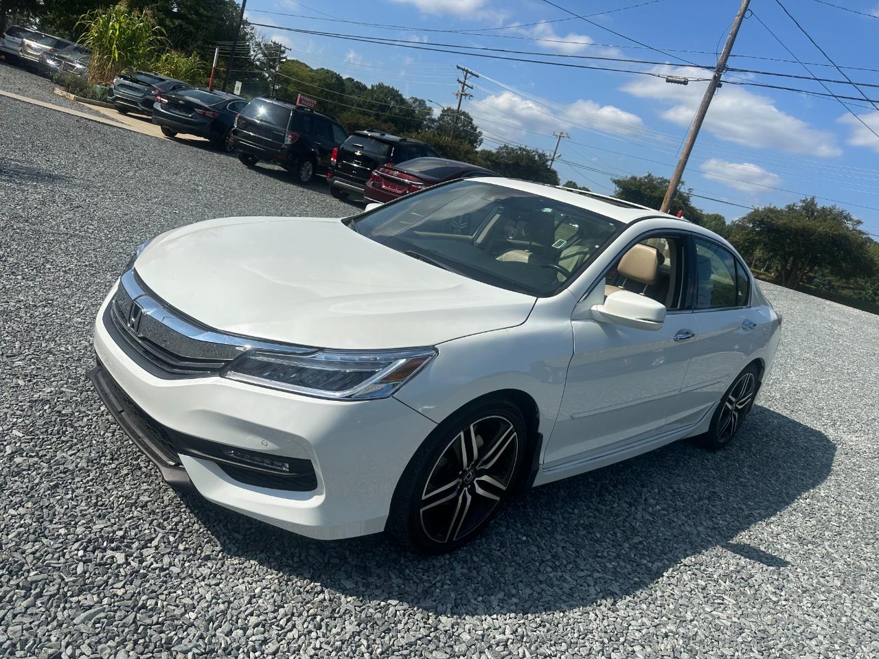 Honda Accord Touring V6 Sedan 6-Spd AT 2016