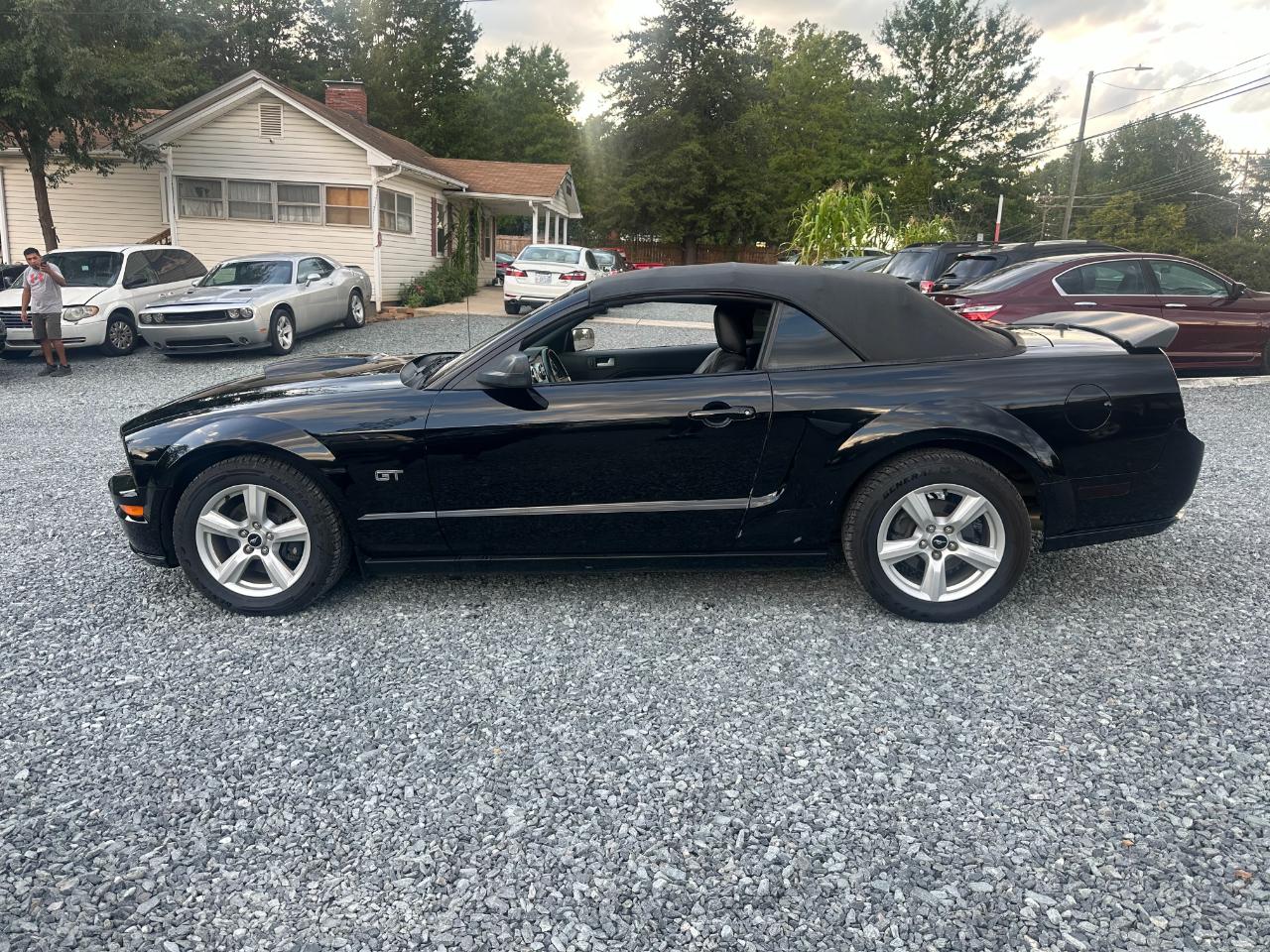 Ford Mustang GT Deluxe Convertible 2008