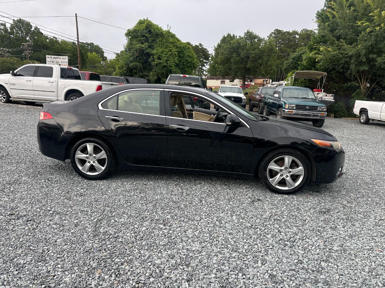 Acura TSX 5-Speed AT with Tech Package 2011