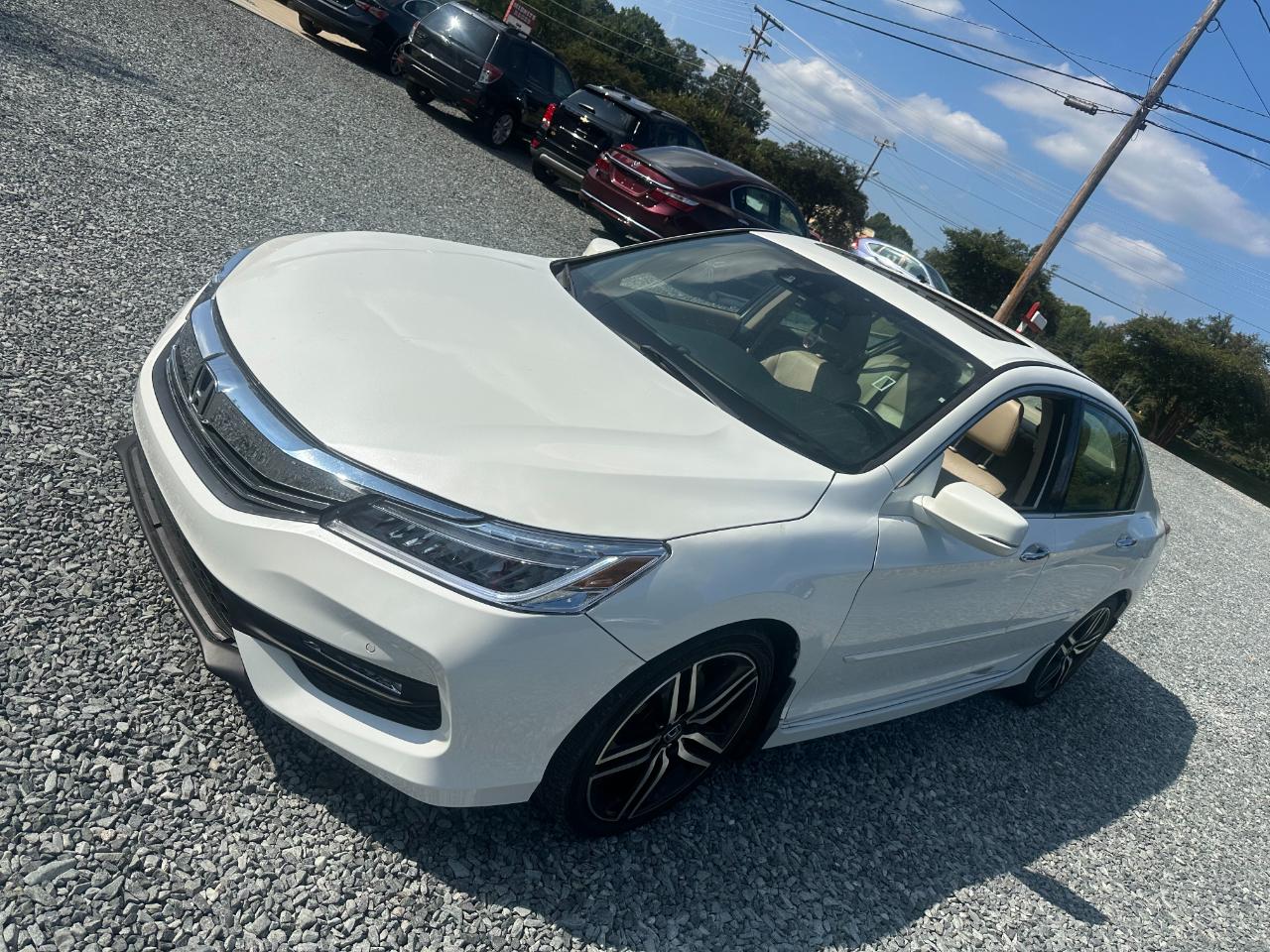 Honda Accord Touring V6 Sedan 6-Spd AT 2016