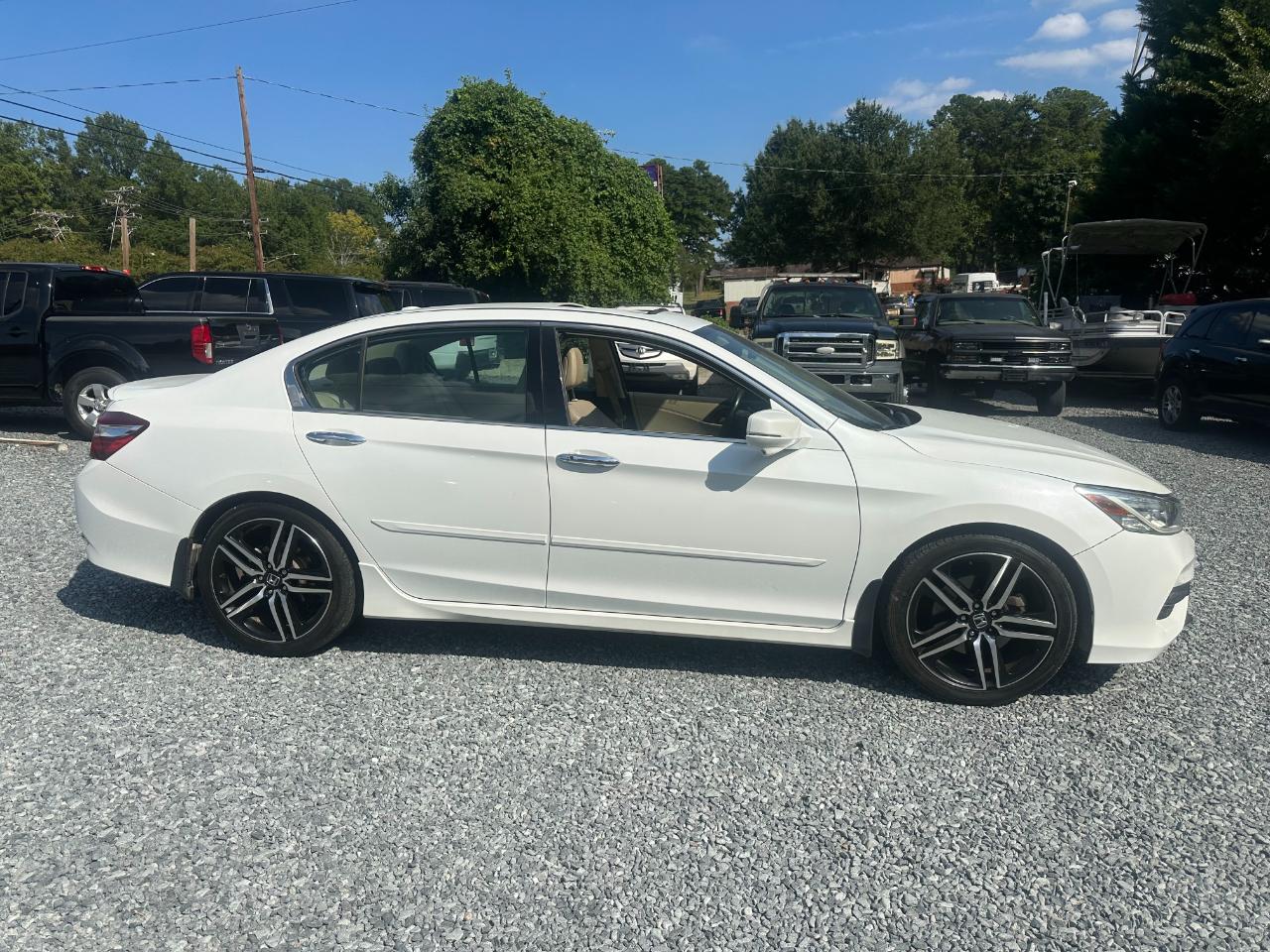 Honda Accord Touring V6 Sedan 6-Spd AT 2016