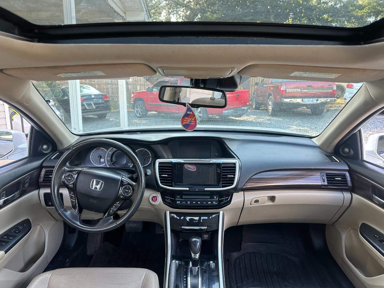 Honda Accord Touring V6 Sedan 6-Spd AT 2016
