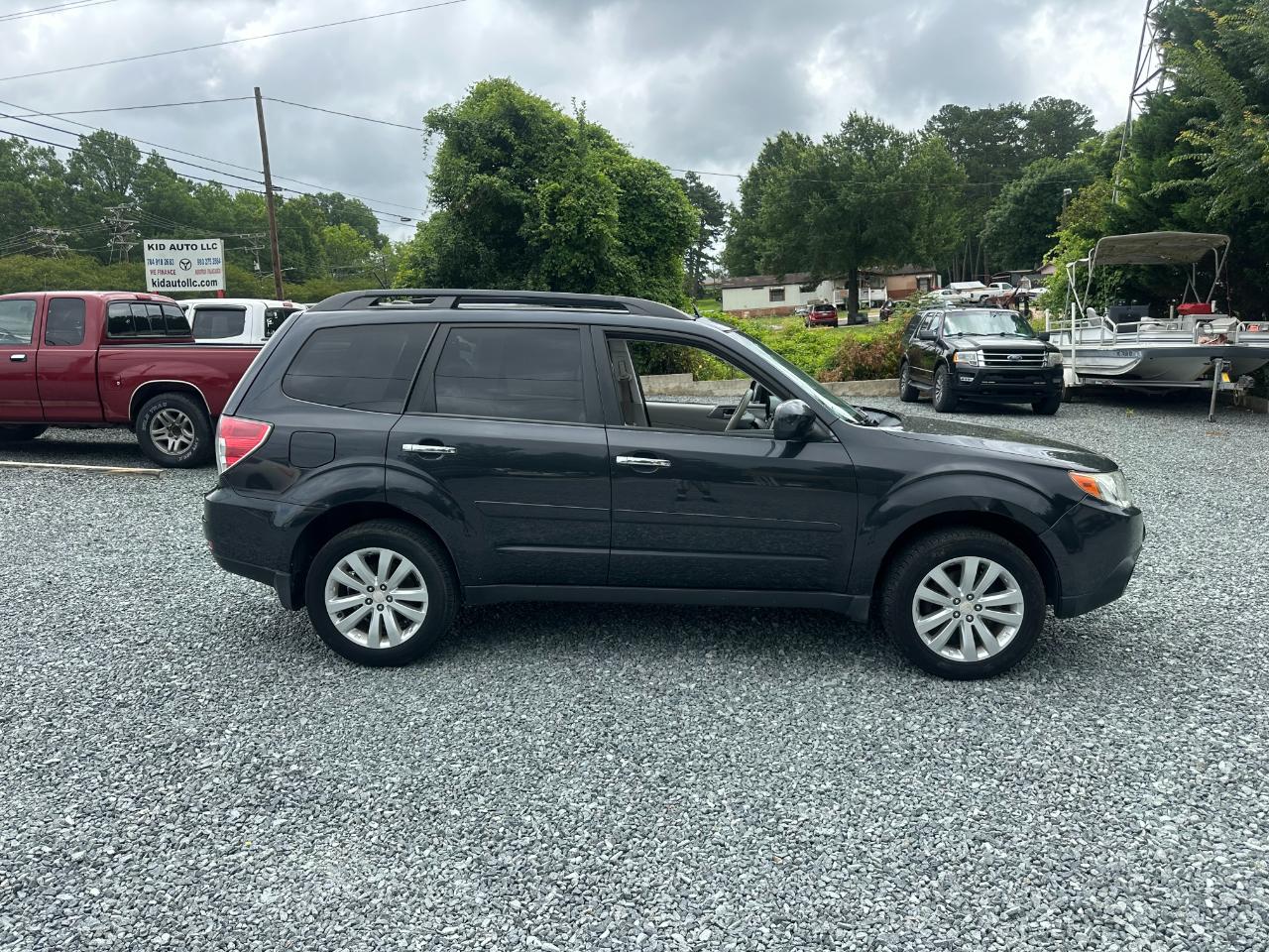 Subaru Forester 2.5X Premium 2012