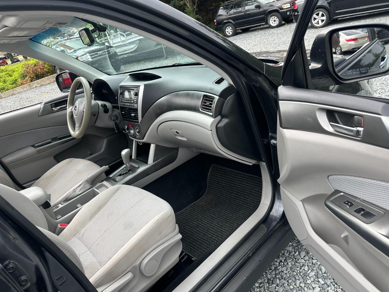 Subaru Forester 2.5X Premium 2012