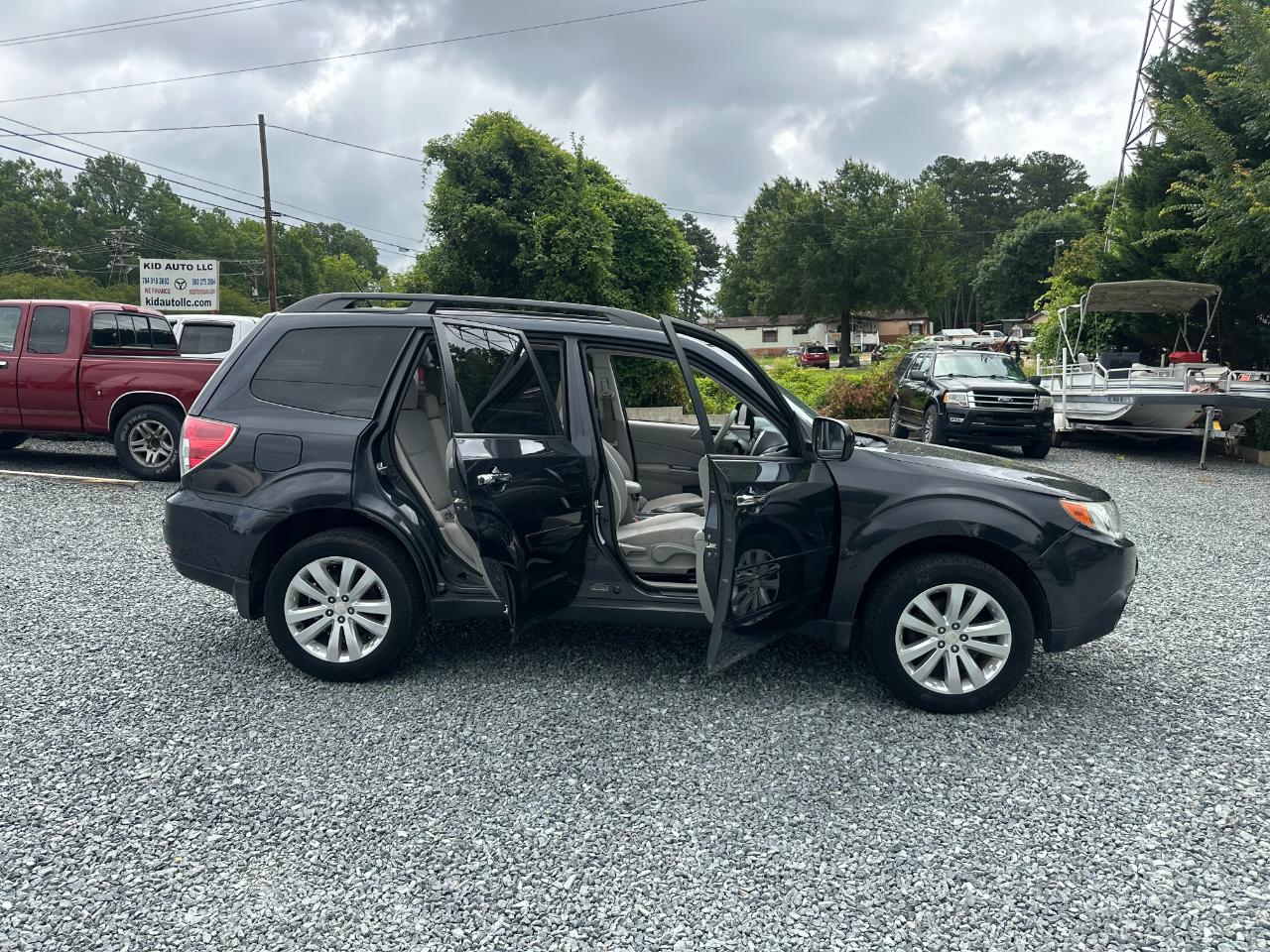Subaru Forester 2.5X Premium 2012