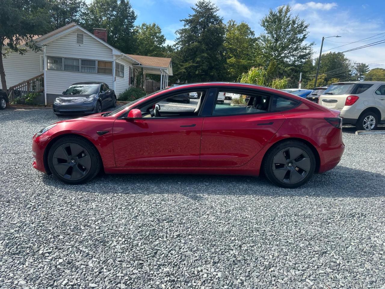 Tesla Model 3 Standard Range Plus 2022