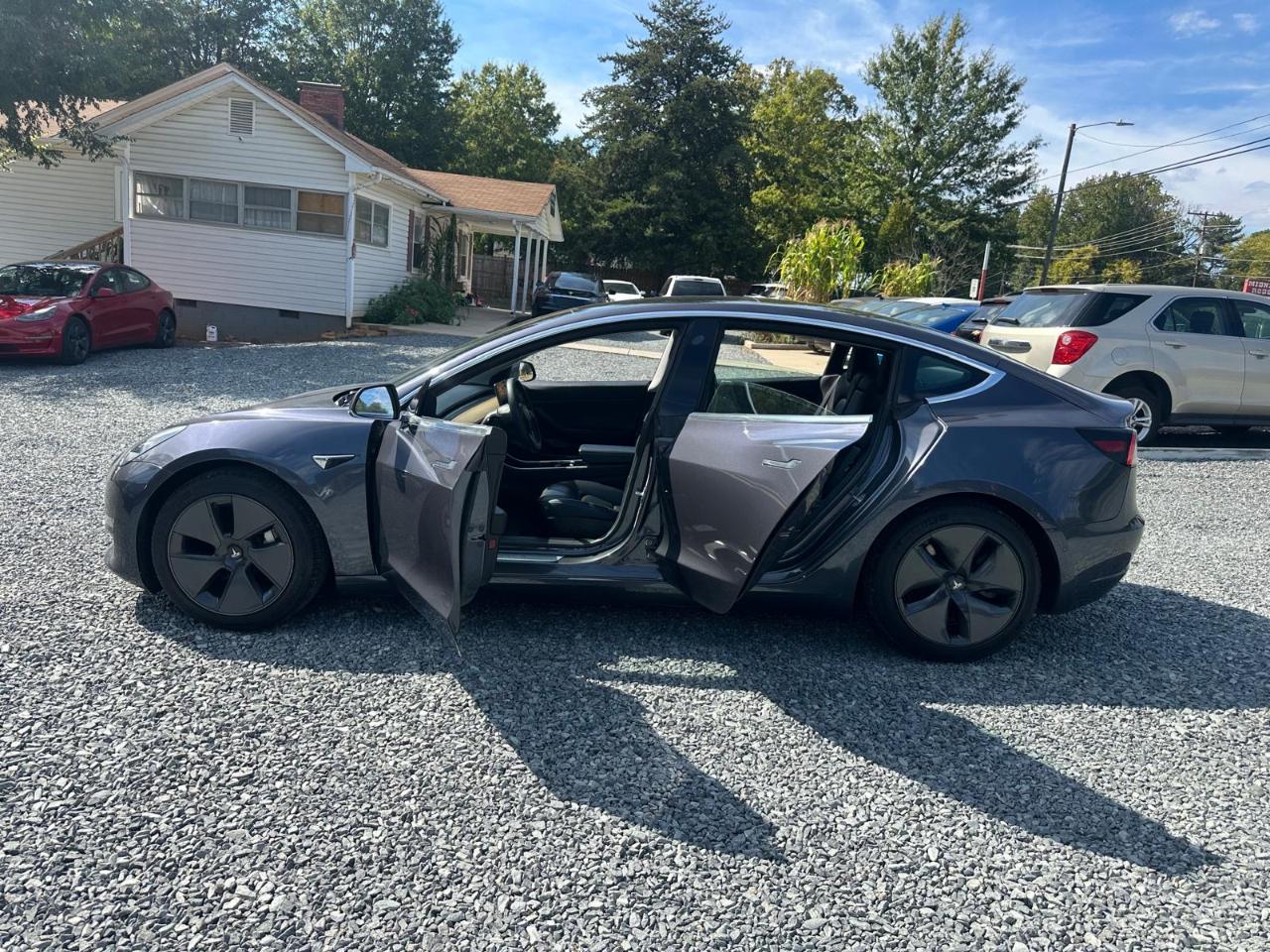 Tesla Model 3 Standard Range Plus 2020