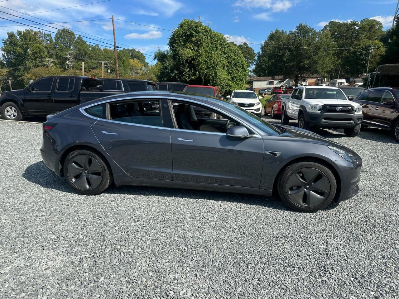 Tesla Model 3 Standard Range Plus 2020