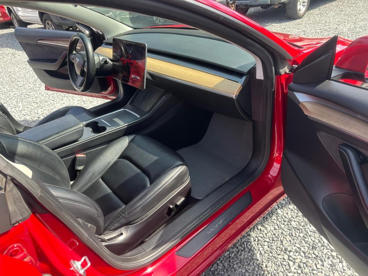 Tesla Model 3 Standard Range Plus 2022