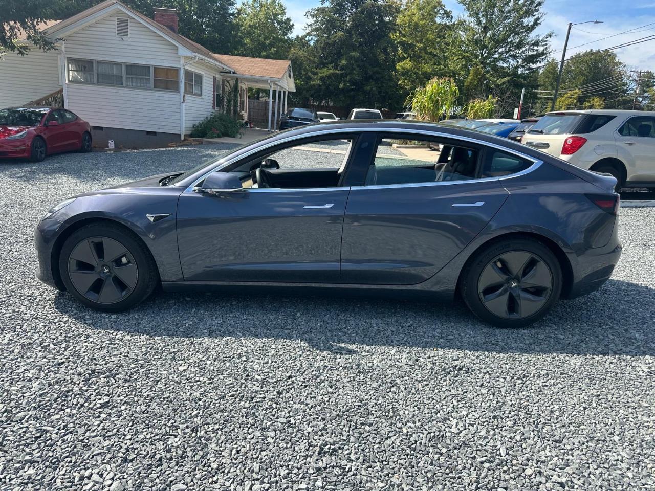 Tesla Model 3 Standard Range Plus 2020