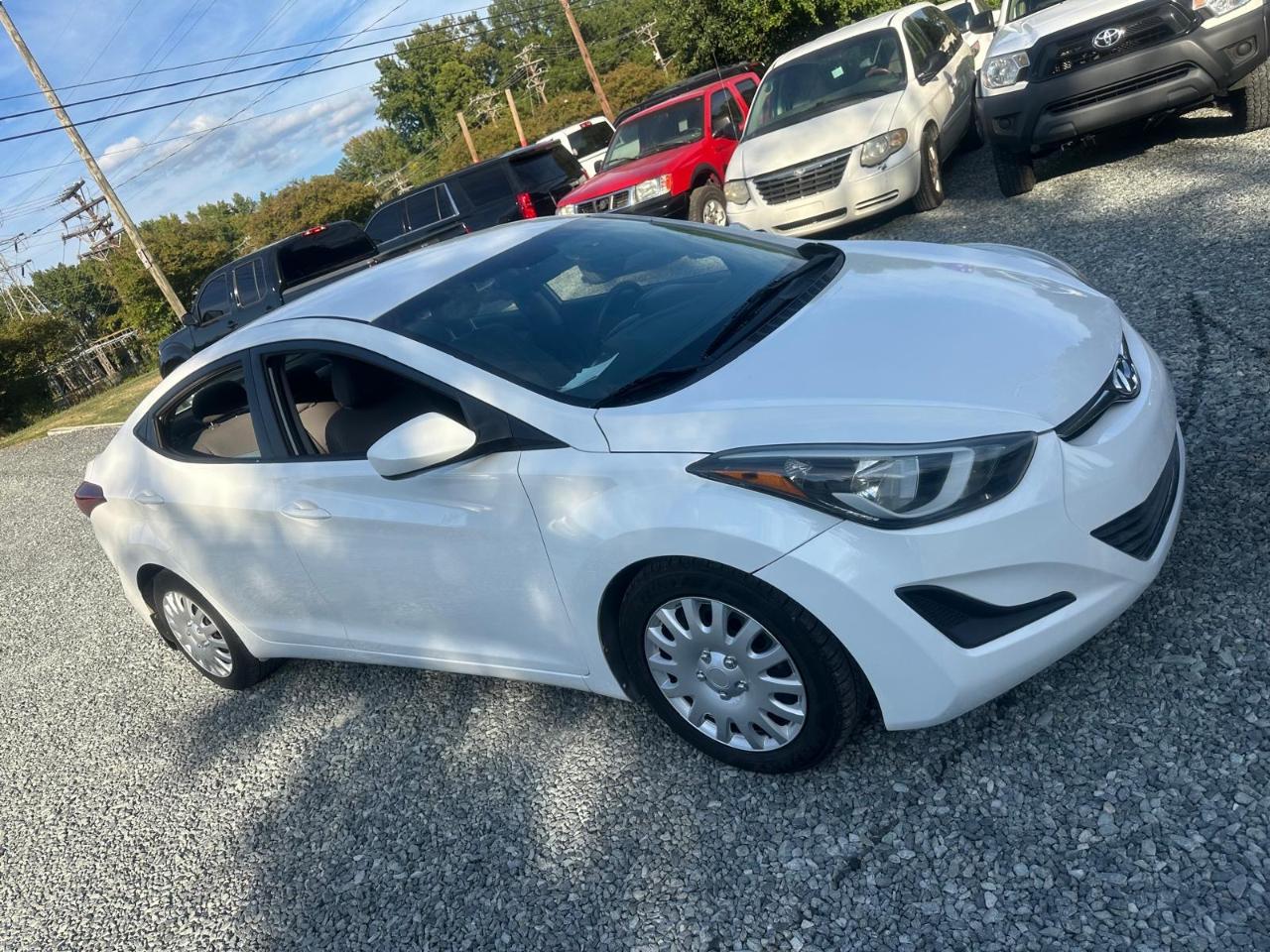 Hyundai Elantra SE 6AT 2016
