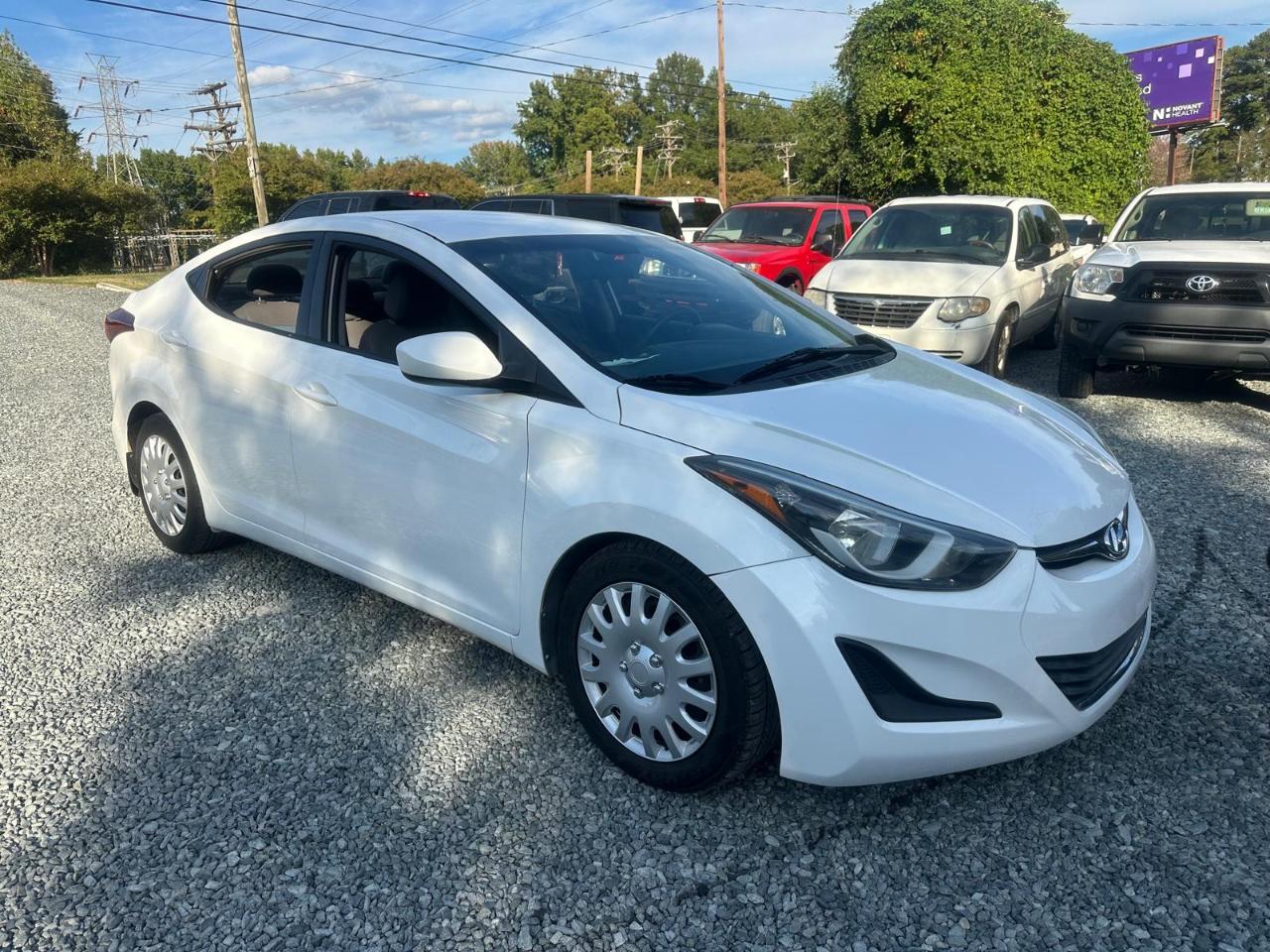 Hyundai Elantra SE 6AT 2016