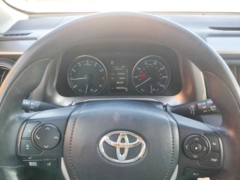 Toyota RAV4 LE AWD 2018 Toyota RAV4 LE AWD 2018