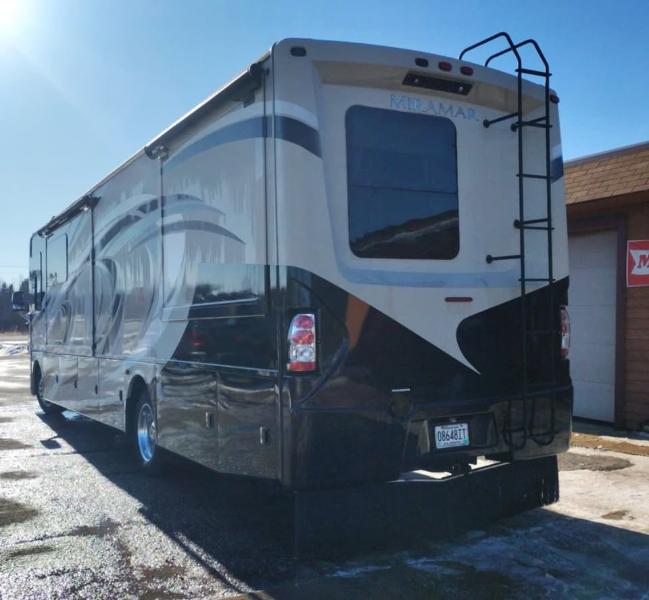 Ford Stripped Chassis Motorhome  2017