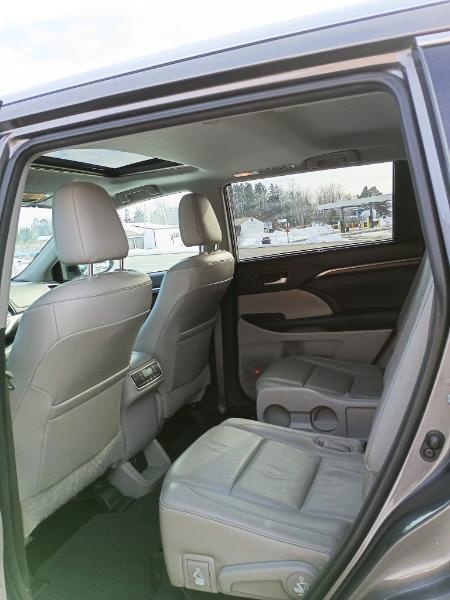 Toyota Highlander Limited AWD V6 2014