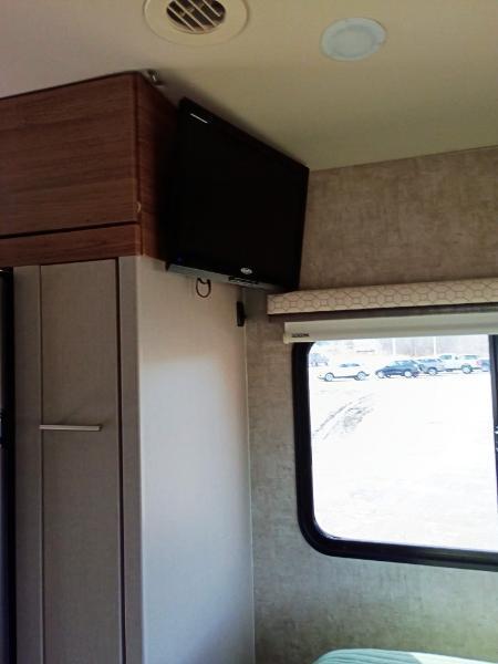 Winnebago View  2016