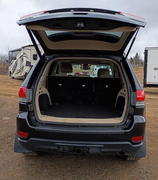 Jeep Grand Cherokee Laredo 4WD 2014