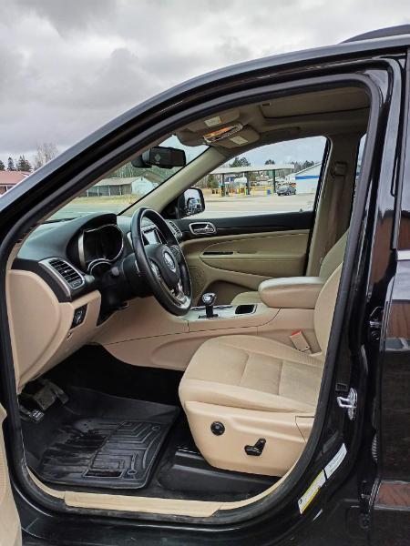 Jeep Grand Cherokee Laredo 4WD 2014