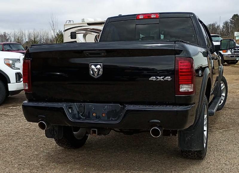 RAM 1500 Sport Quad Cab 4WD 2014