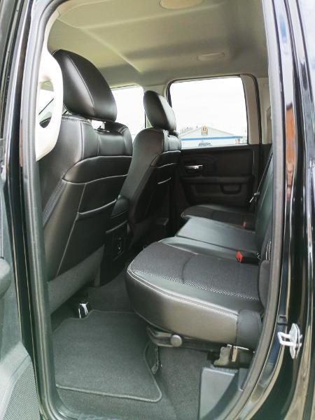 RAM 1500 Sport Quad Cab 4WD 2014