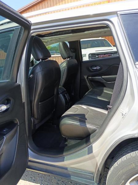 Jeep Cherokee Limited 4WD 2020