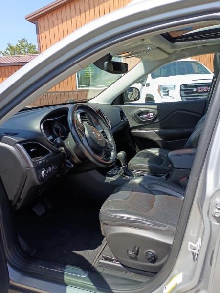 Jeep Cherokee Limited 4WD 2020
