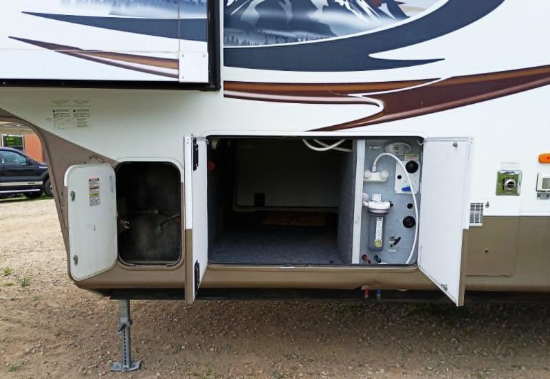 Coachmen Brookstone  2012