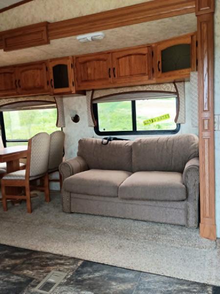 Coachmen Brookstone  2012