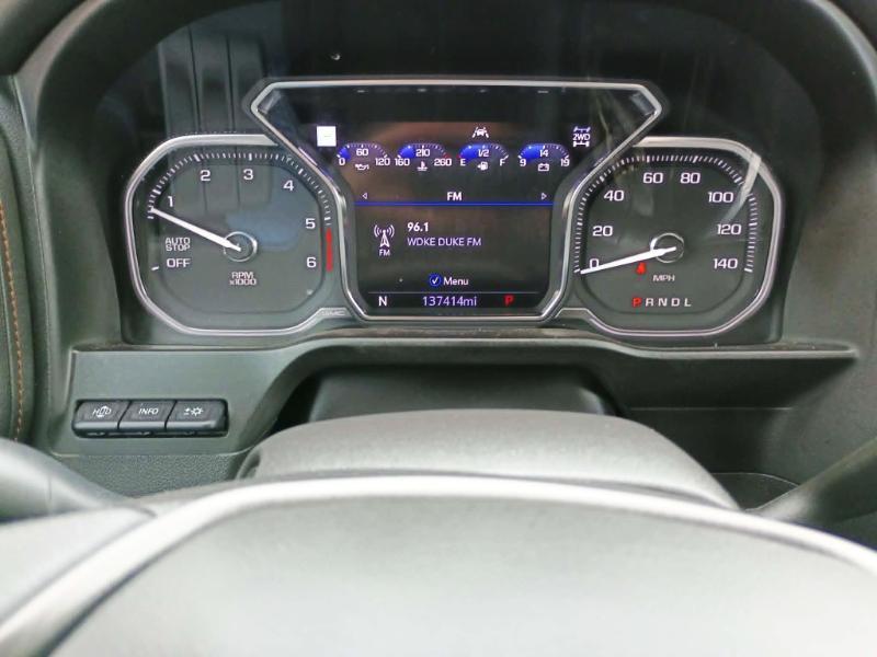 GMC Sierra 1500 AT4 Crew Cab Short Box 4WD 2020