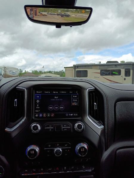 GMC Sierra 1500 AT4 Crew Cab Short Box 4WD 2020