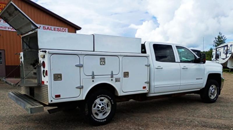 Chevrolet Silverado 2500HD LT Crew Cab 4WD 2017