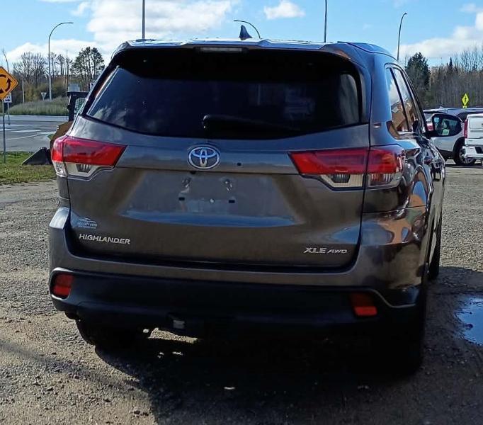 Toyota Highlander XLE AWD V6 2018