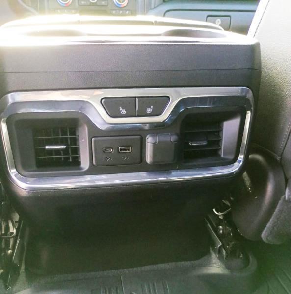 GMC Sierra 1500 AT4 Crew Cab  Short Box 4WD 2019