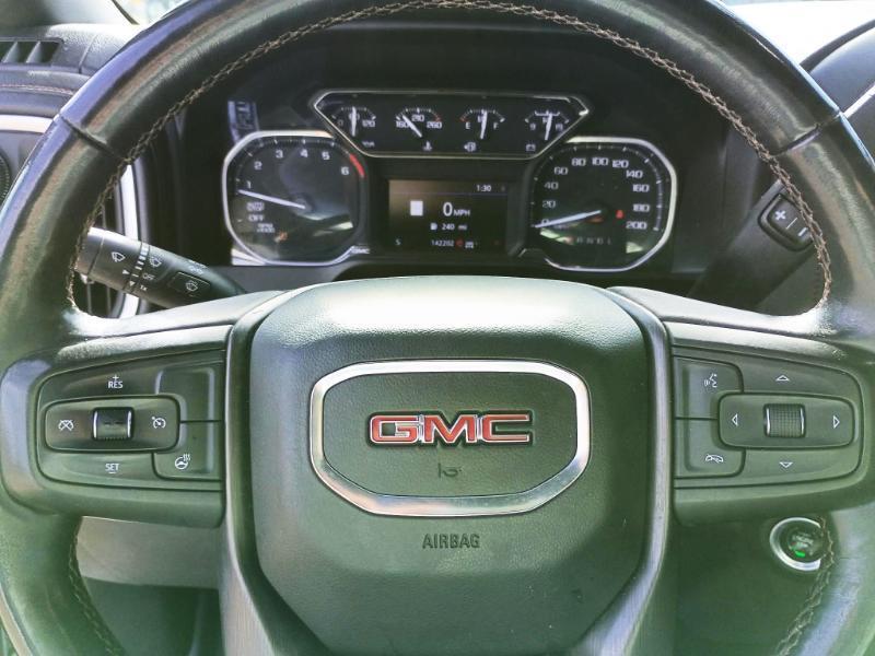 GMC Sierra 1500 AT4 Crew Cab  Short Box 4WD 2019