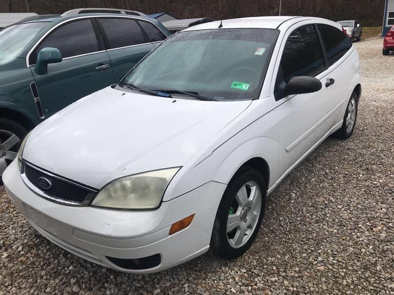 Buy Here Pay Here 2006 Ford Focus ZX3 S for Sale in Wurtland KY 41144