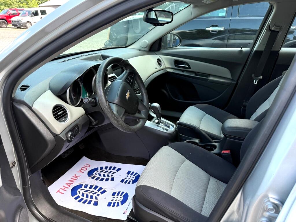 Chevrolet Cruze LS Auto 2014 Chevrolet Cruze LS Auto 2014