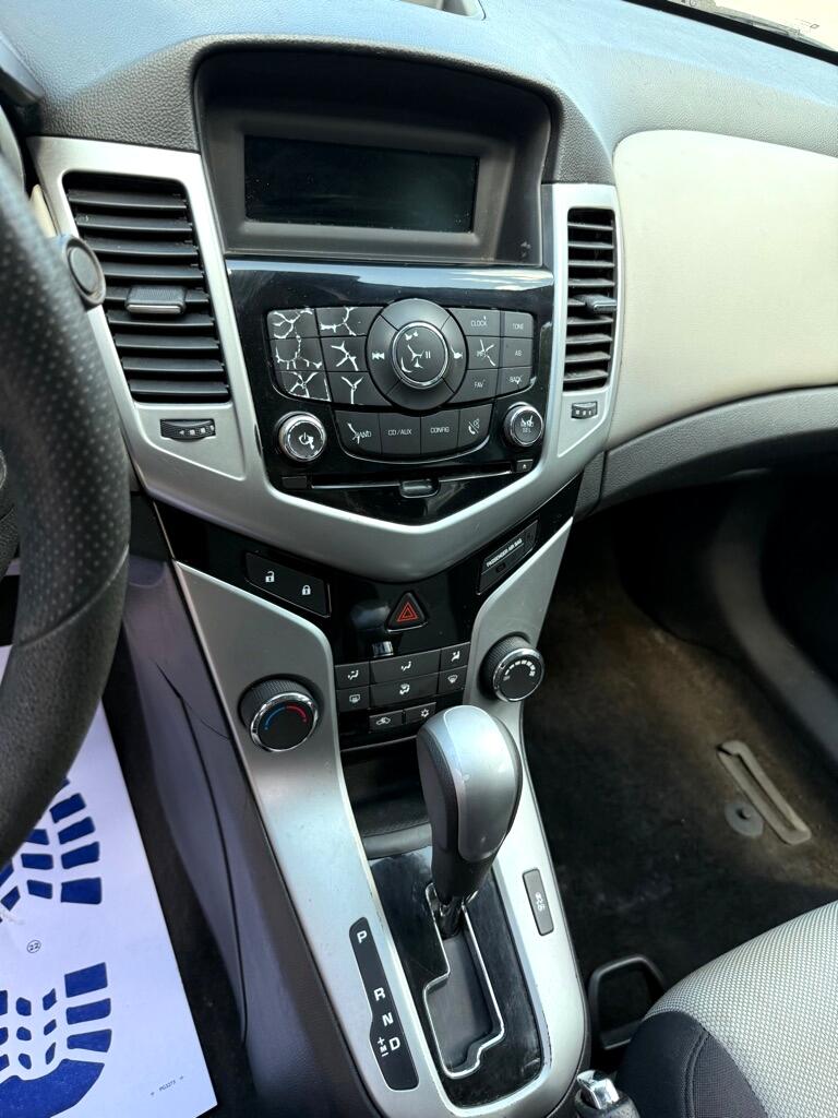 Chevrolet Cruze LS Auto 2014 Chevrolet Cruze LS Auto 2014